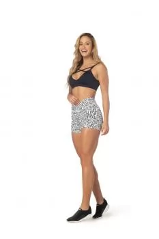 xx_shorts-cos-frufru-logomania-preto-e-branco-251de7070524bbebaf760e6eaf23b2fb.webp